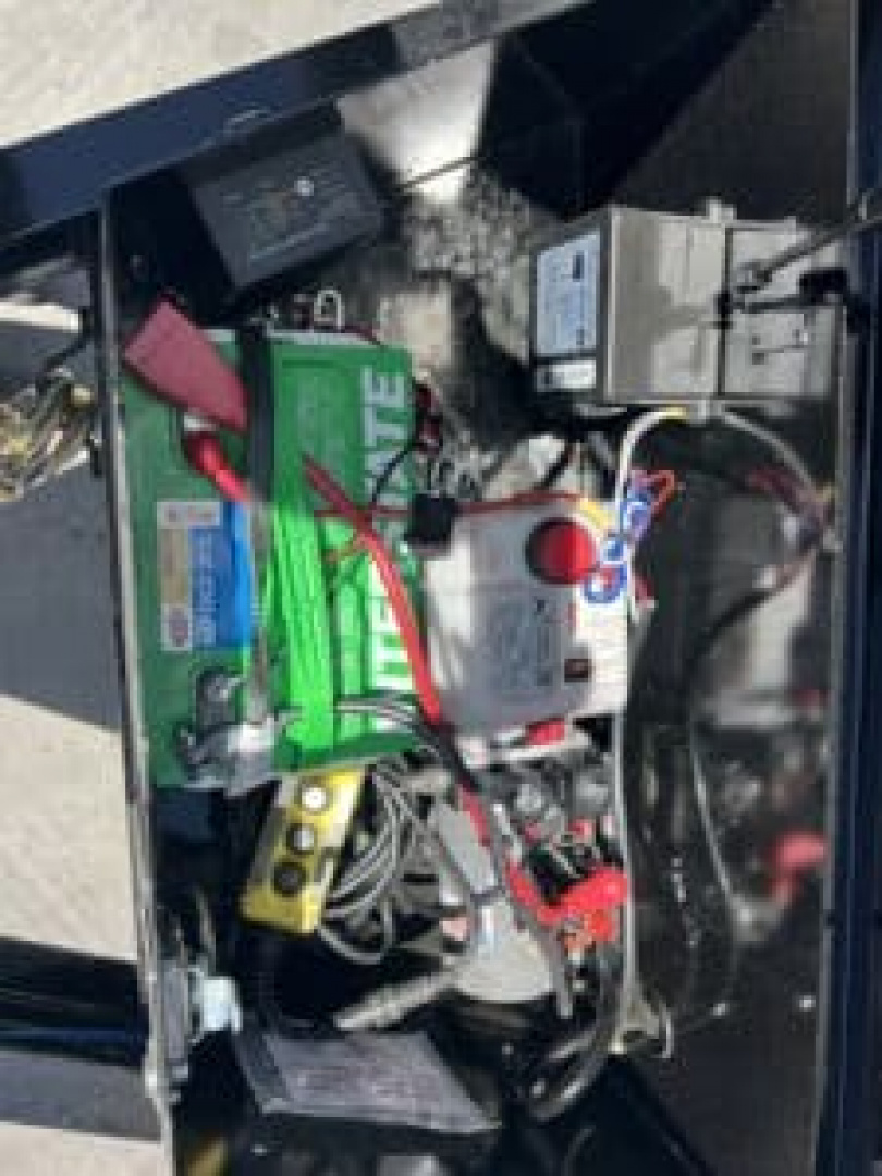 New 2025 Tophat 77"X12' Dump Trailer 10,000 GVW