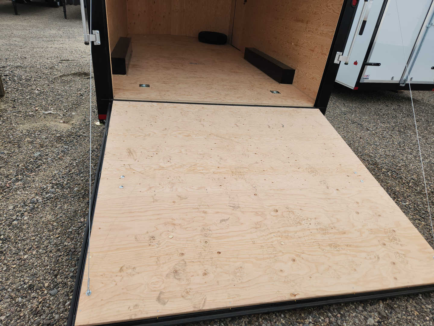 New 2026 Royal Cargo Trailers 8.5 X 16 +V WITH RAMP Cargo / Enclosed Trailer