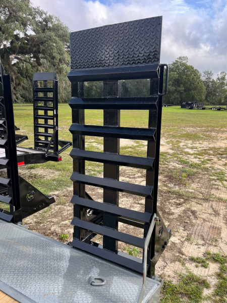 New 2025 Southern Utility 7x24 14K Equipment Trailer