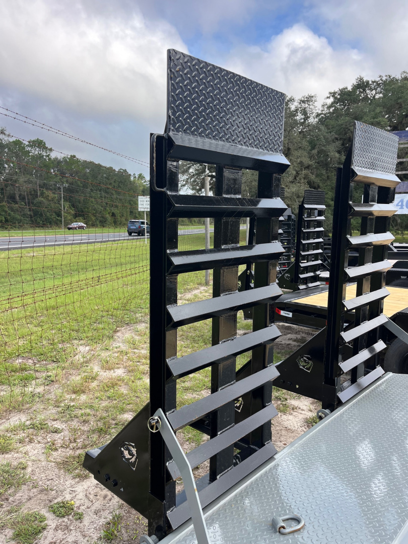 New 2025 Southern Utility 7x20 16K Equipment Trailer