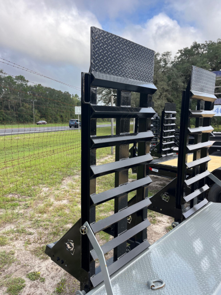 New 2025 Southern Utility 7x20 16K Equipment Trailer