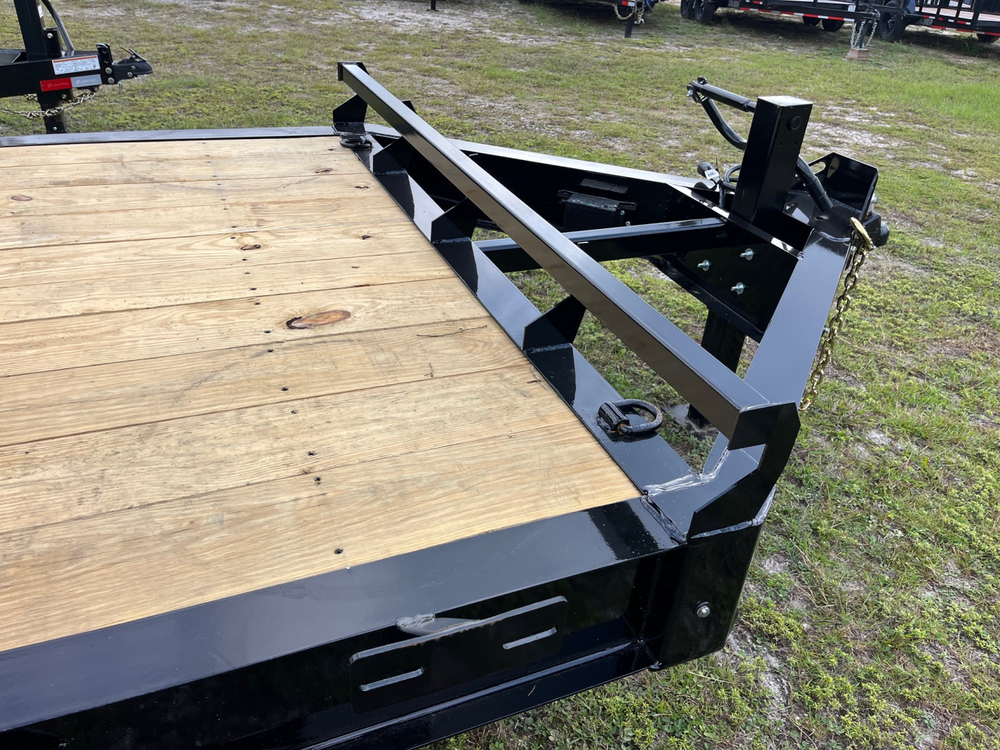 New 2025 Southern Utility 7x22 16K Equipment Trailer