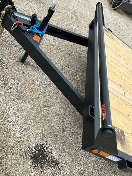New 2026 Canada Trailers 18FT axles Car Hauler