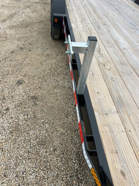 New 2026 Canada Trailers 20 Ft Car Hauler GVWR: 9,900 Lbs