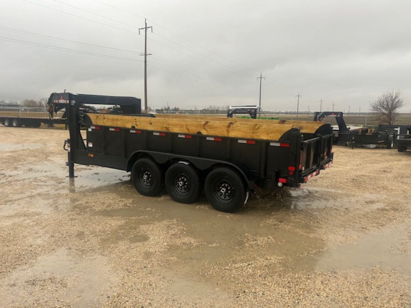 New 2026 Canada Trailers 16ft gooseneck triple axle Dump Trailer GVWR: 22,680 LBS