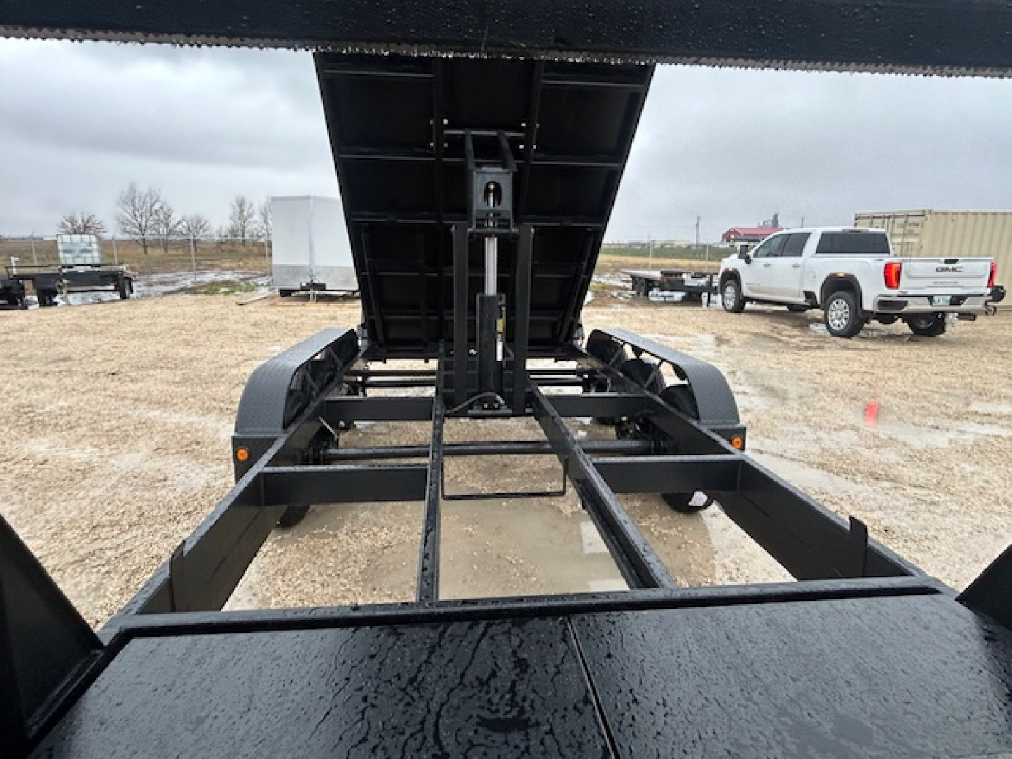 New 2026 Canada Trailers 16ft gooseneck triple axle Dump Trailer GVWR: 22,680 LBS