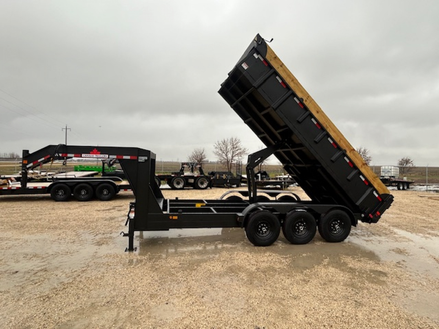 New 2026 Canada Trailers 16ft gooseneck triple axle Dump Trailer GVWR: 22,680 LBS