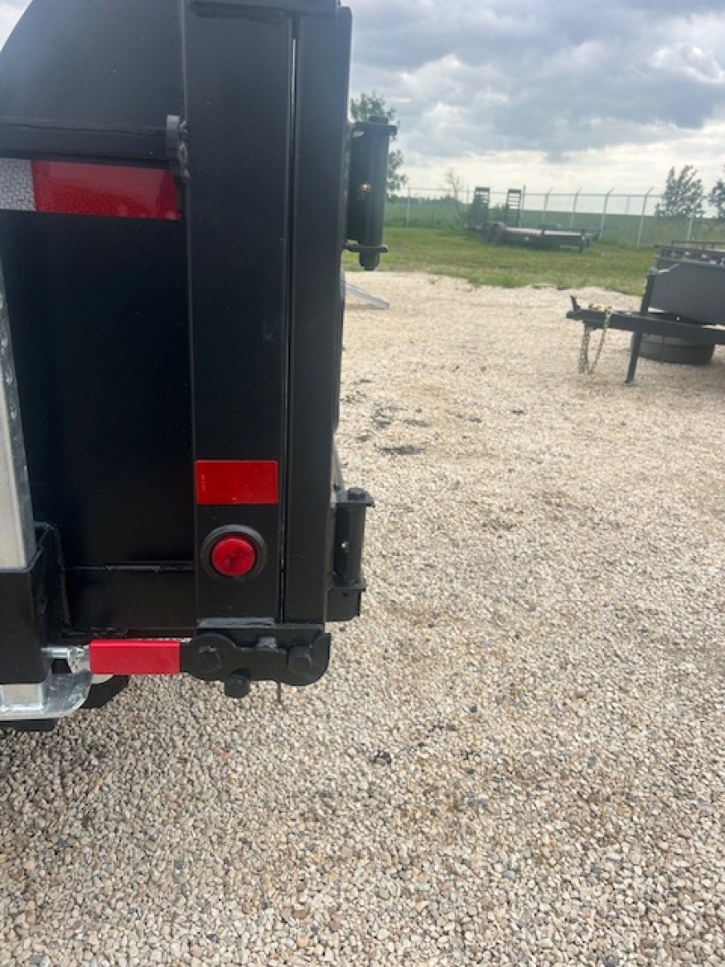 New 2026 Canada Trailers 16ft Gooseneck Dump Trailer