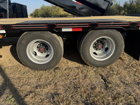 New 2026 Diamond T 10232DTF240 Deckover Trailer