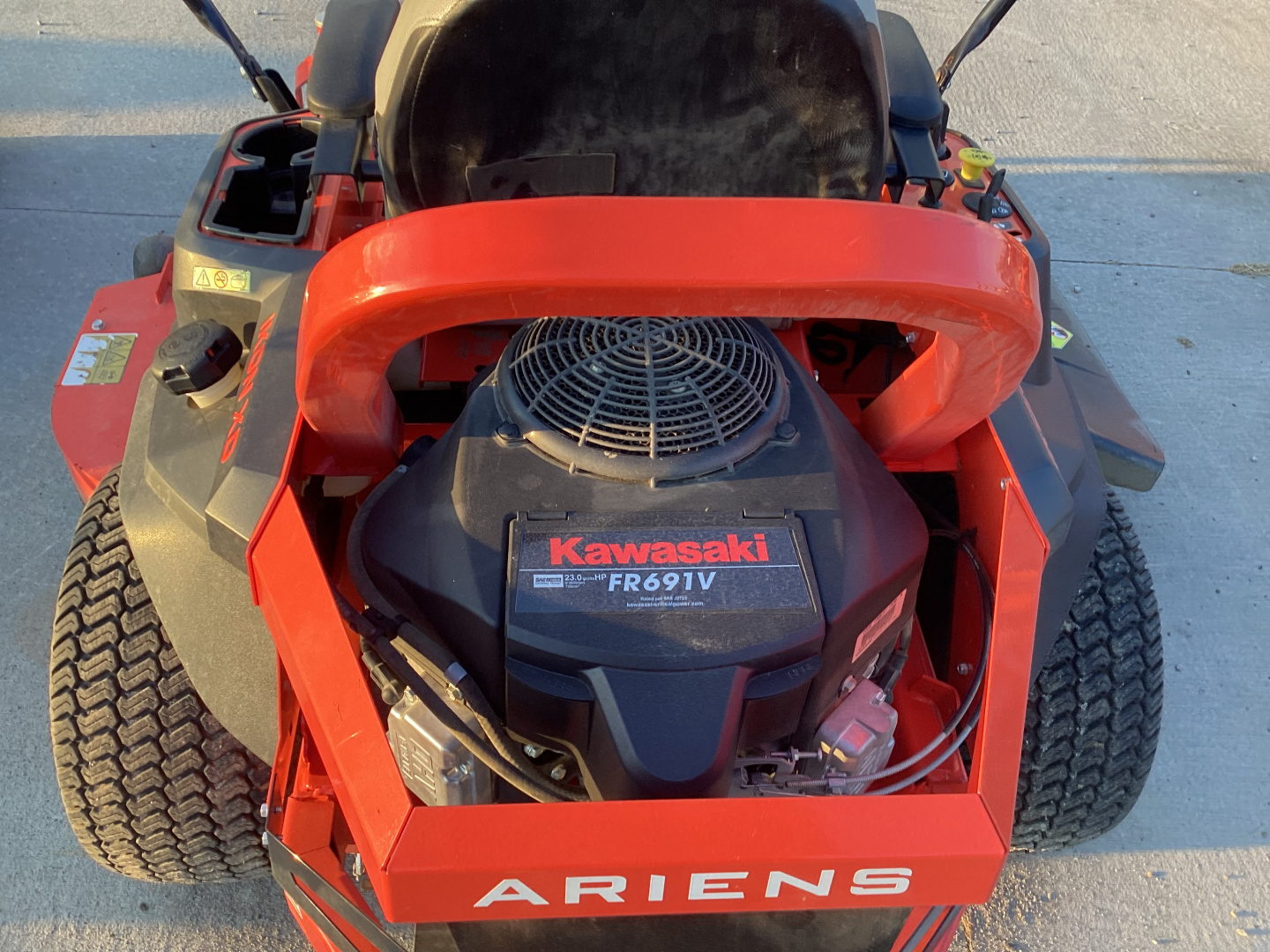 Used 2021 Ariens IKON XD 52 Lawn Mowers