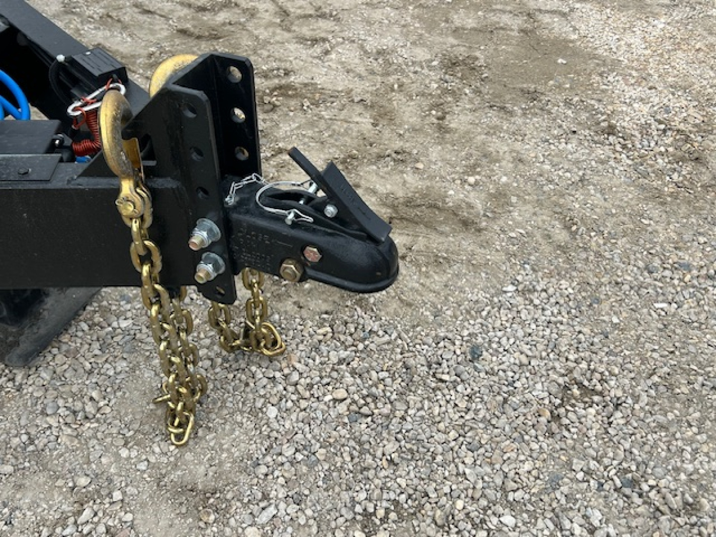 New 2025 Canada Trailers 6'x12ft Scissor lift Trailer GVWR: 9,900 LBS Equipment Trailer