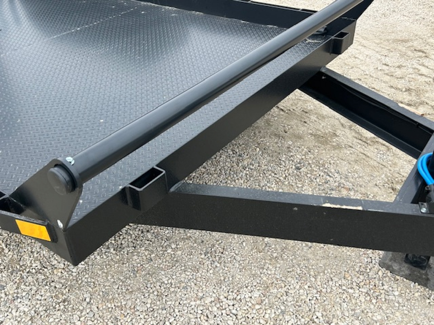 New 2025 Canada Trailers 6'x12ft Scissor lift Trailer GVWR: 9,900 LBS Equipment Trailer