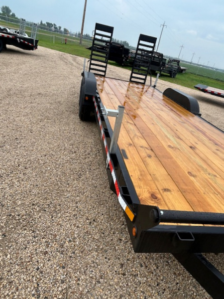 New 2026 Canada Trailers 20ft Equipment Trailer GVWR: 15,120 lbs