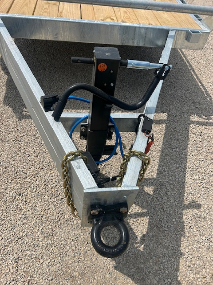 New 2026 Canada Trailers 22 ft Galvanized Triple Axle Equipment Trailer