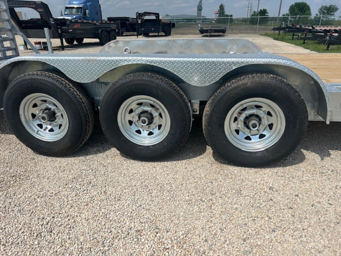New 2026 Canada Trailers 22 ft Galvanized Triple Axle Equipment Trailer