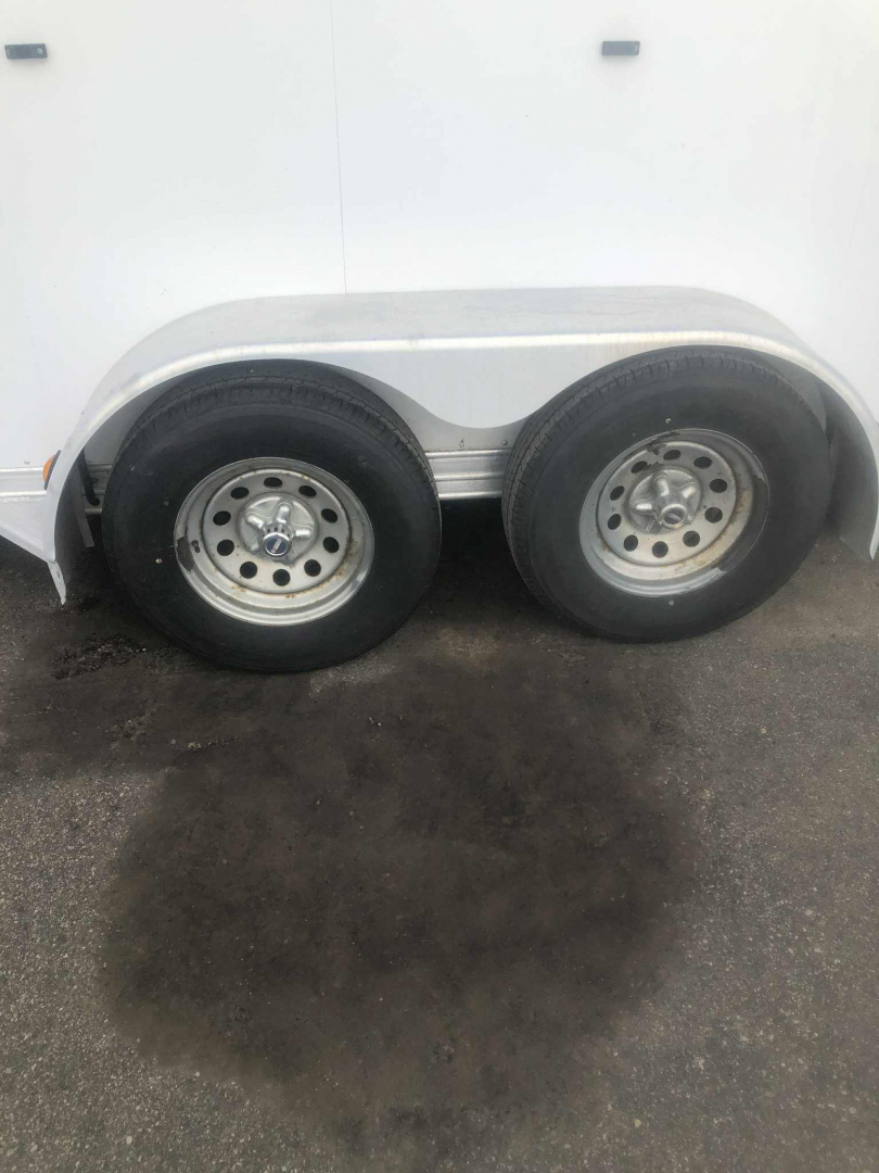 Used 2008 Featherlite 9409 3H