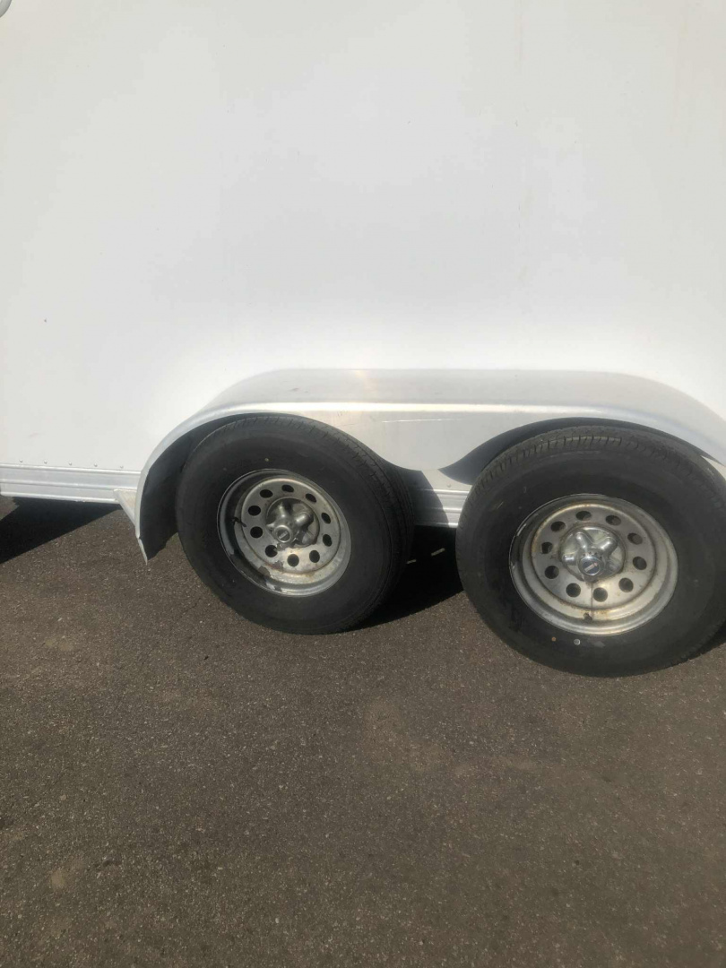 Used 2008 Featherlite 9409 3H