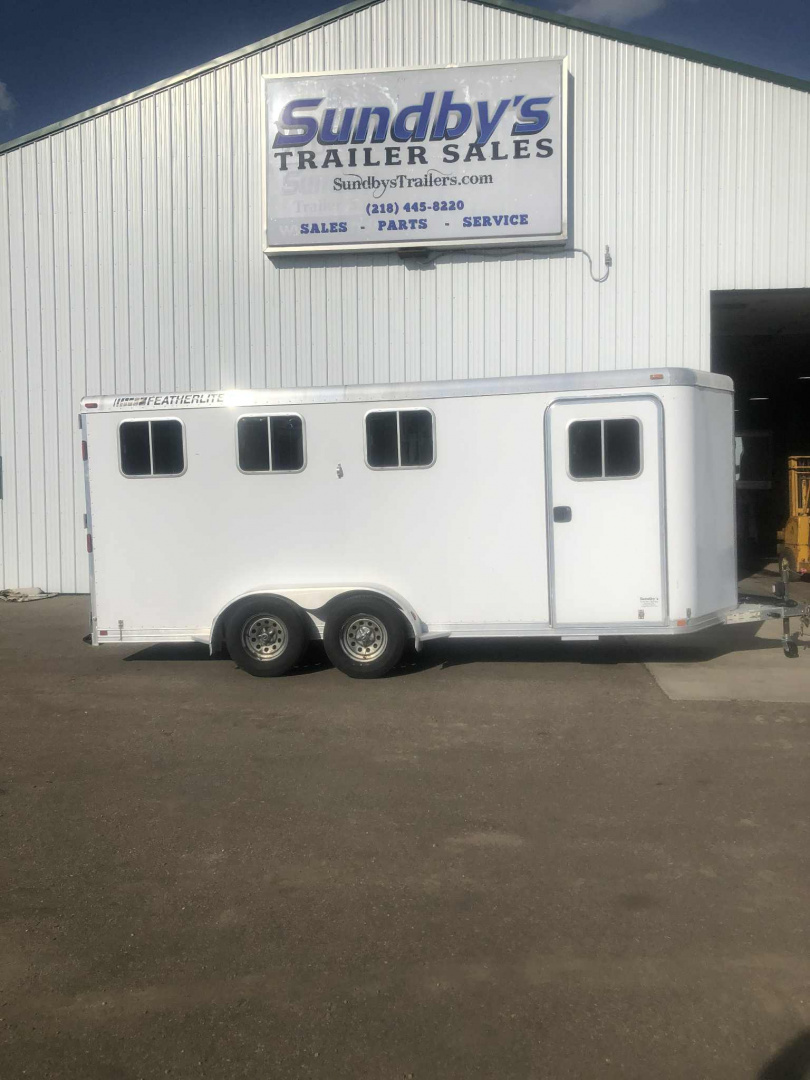 Used 2008 Featherlite 9409 3H