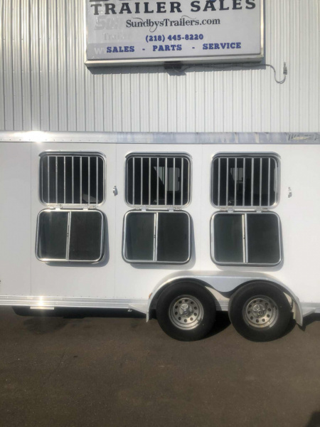 Used 2008 Featherlite 9409 3H