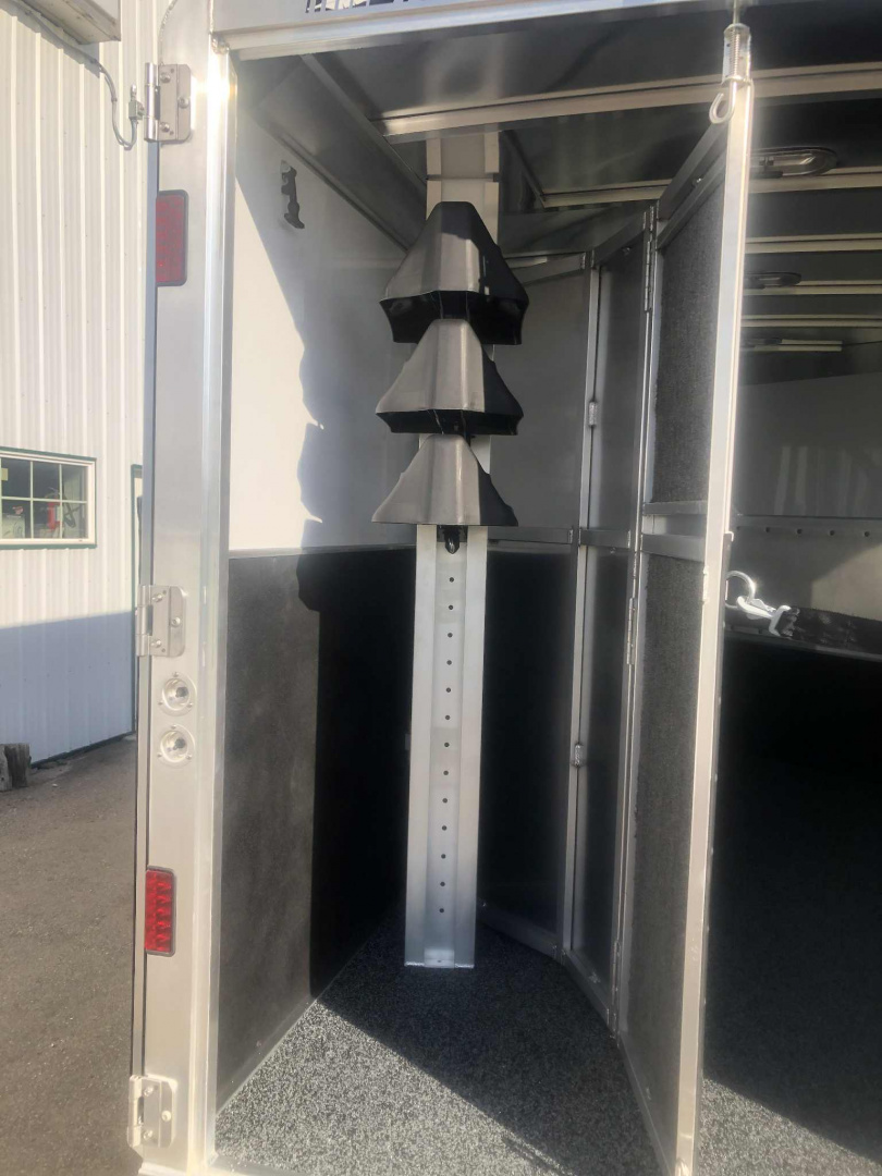 New 2026 Featherlite Trailer 9400 3H