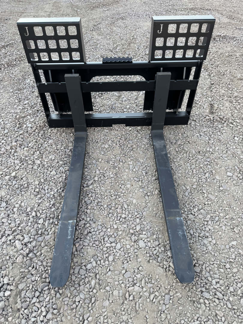 New 2026 Jenkins Iron and Steel Pallet Forks Attachment