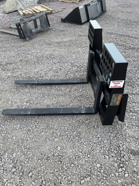 New 2026 Jenkins Iron and Steel Pallet Forks Attachment