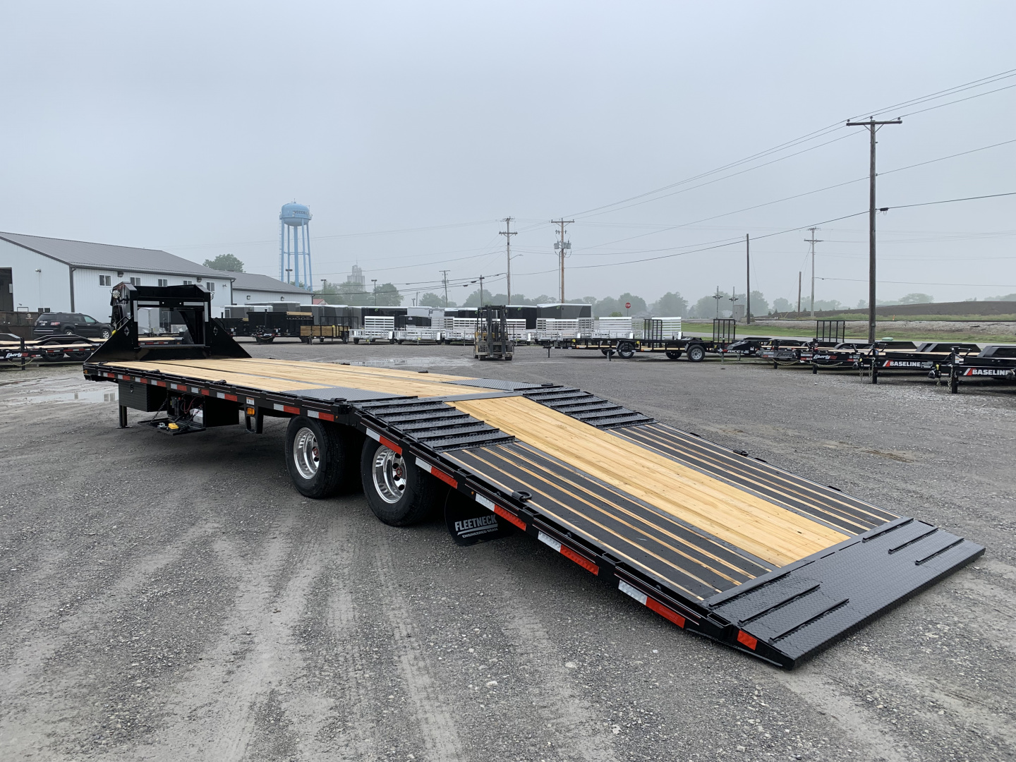 New 2026 Diamond C Trailers FMAX212L32X102HDT (32' X 102") 25.9K (Pacesetter Ed.) Hydraulic Dovetail Flatbed Trailer