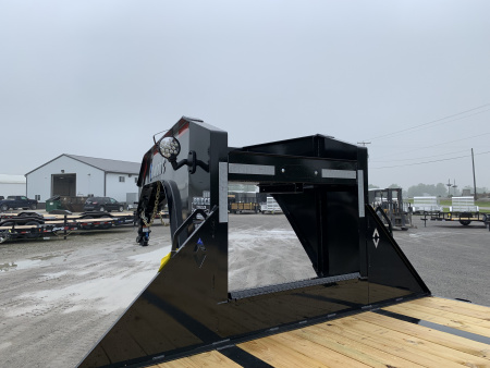 New 2026 Diamond C Trailers FMAX212L32X102HDT (32' X 102") 25.9K (Pacesetter Ed.) Hydraulic Dovetail Flatbed Trailer