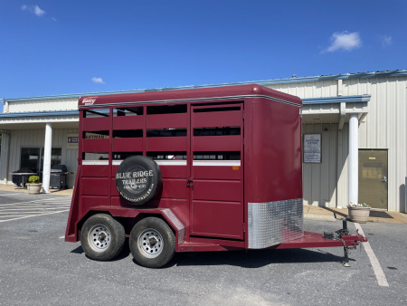 Used 2024 Valley Trailers 6'8"X12'x7'6" Horse Trailer