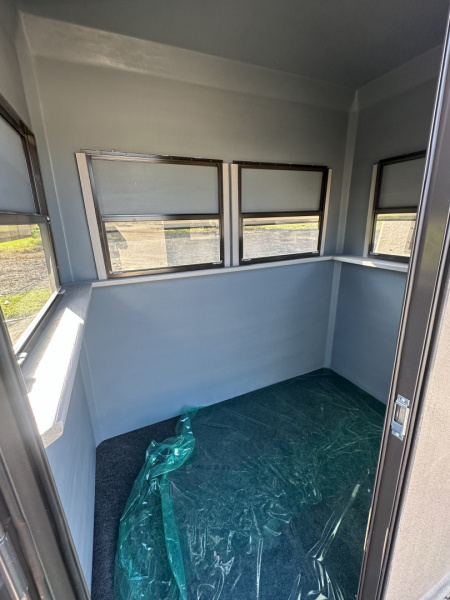 New 2025 Dixie Deer Blinds 4X6 Deer Blinds Other Building