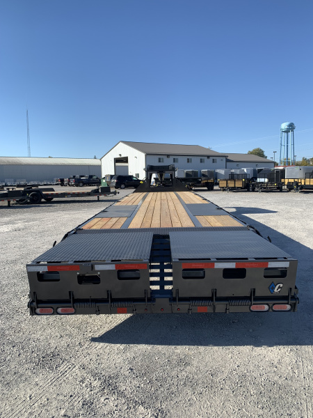 New 2026 Diamond C Trailers FMAX212L35X102MR (30' + 5' X 102") 25.9K Max Ramp (Pacesetter Ed.) Flatbed Trailer