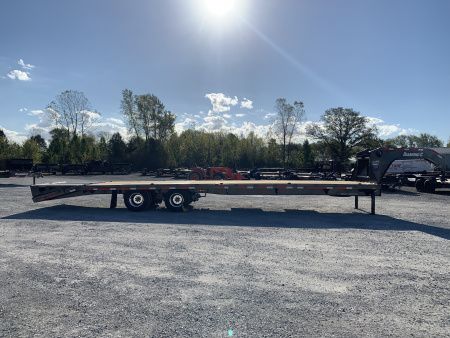 New 2026 Diamond C Trailers FMAX212L35X102MR (30' + 5' X 102") 25.9K Max Ramp (Pacesetter Ed.) Flatbed Trailer