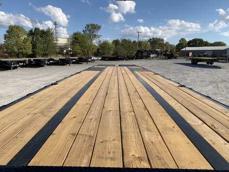 New 2026 Diamond C Trailers FMAX212L35X102MR (30' + 5' X 102") 25.9K Max Ramp (Pacesetter Ed.) Flatbed Trailer