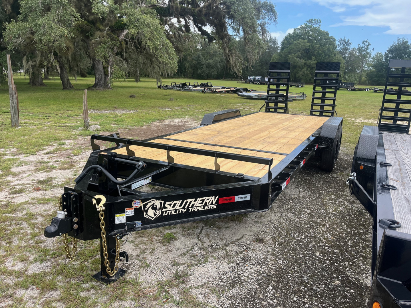 New 2025 Southern Utility 7x22 16K Equipment Trailer