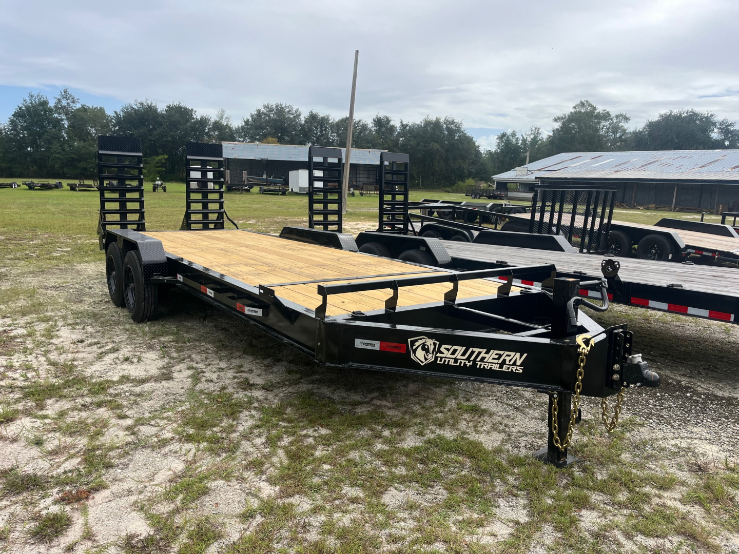 New 2025 Southern Utility 7x22 16K Equipment Trailer