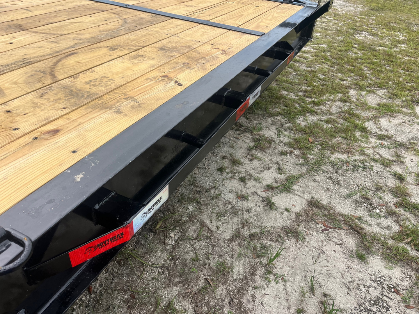 New 2025 Southern Utility 7x22 16K Equipment Trailer