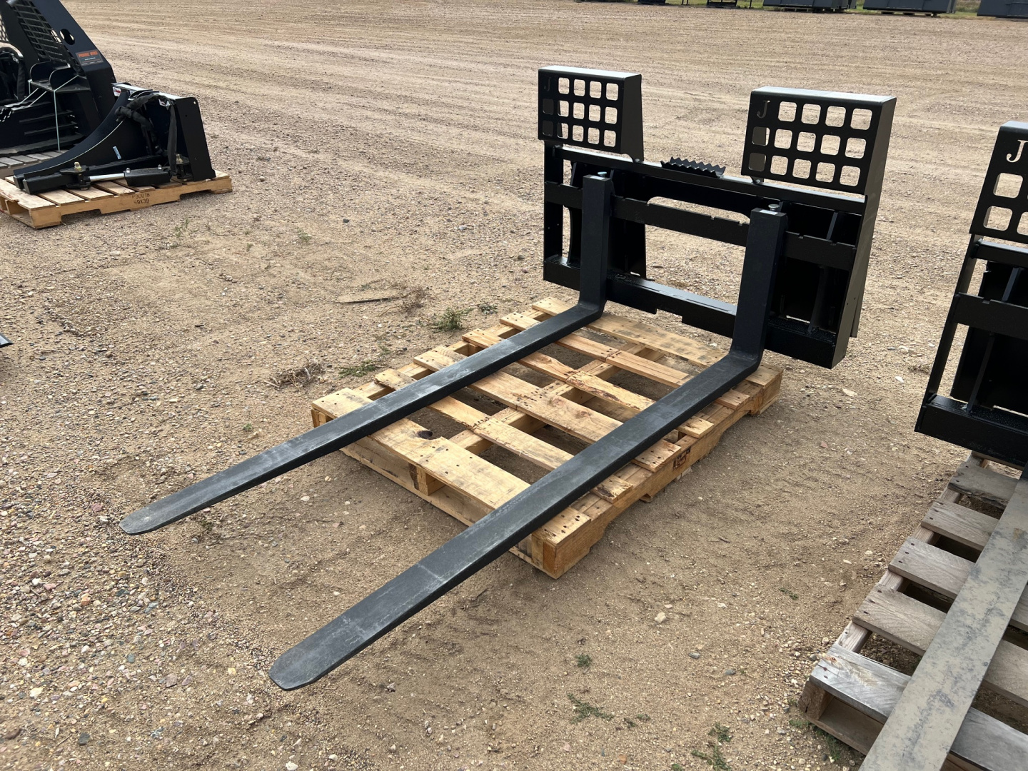 New 2025 Jenkins Iron and Steel 6' Skid Steer Pallet Forks Attachment
