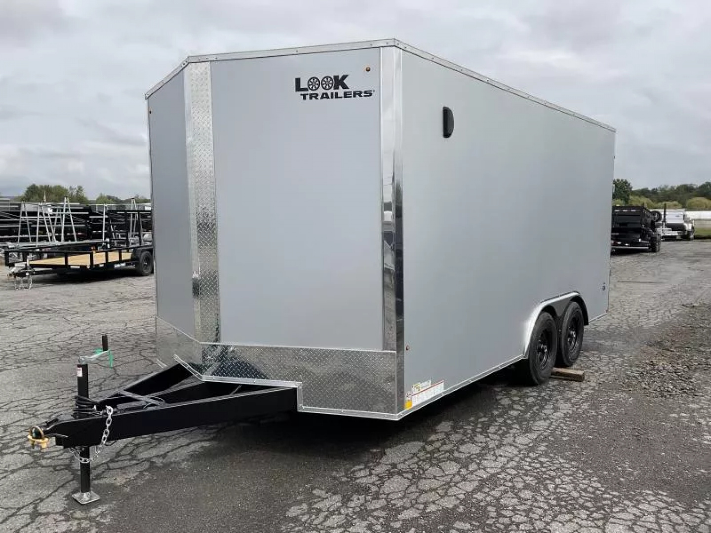 New 2026 Look Trailers 8.5x16 10K RAMP DOOR ST DLX Cargo / Enclosed Trailer