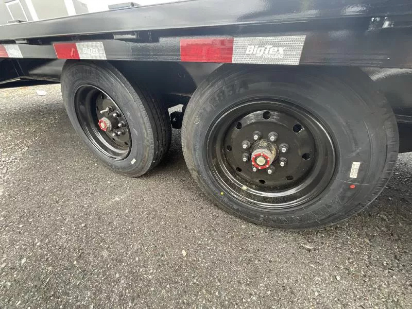 New 2026 Big Tex Trailers 8.5x35 (30+5) 17.5K Gooseneck Deckover Trailer
