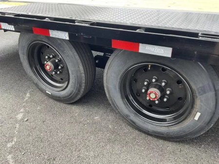 New 2026 Big Tex Trailers 8.5x25 (20+5) 17.5K Gooseneck Deckover Trailer