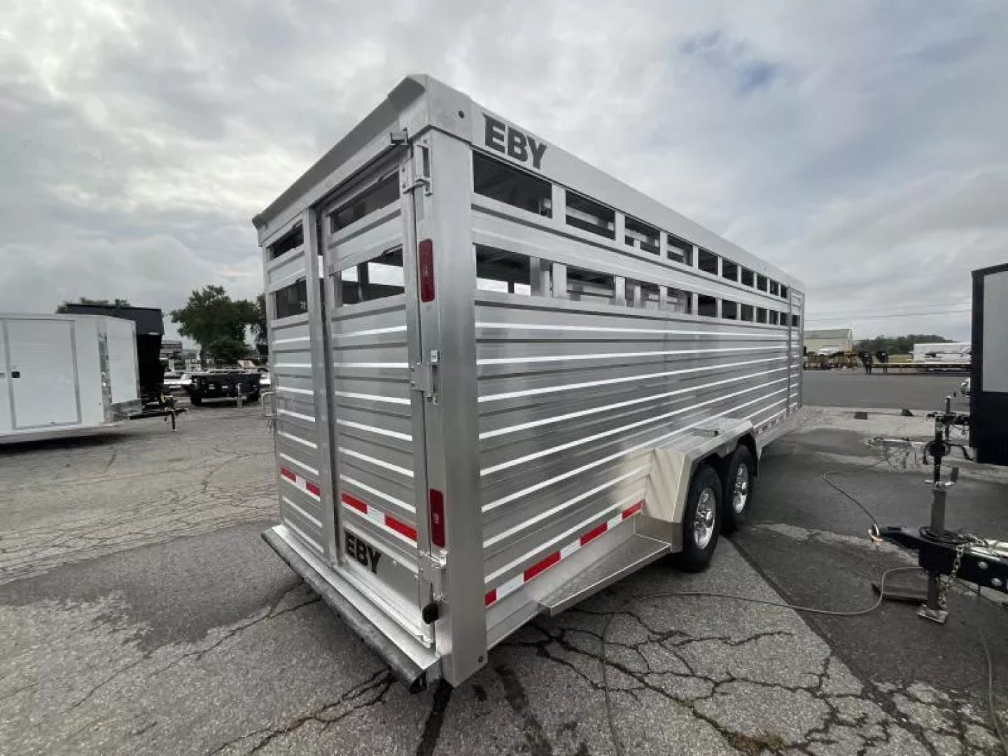 New 2026 EBY 83x24 Gooseneck Stock Trailer