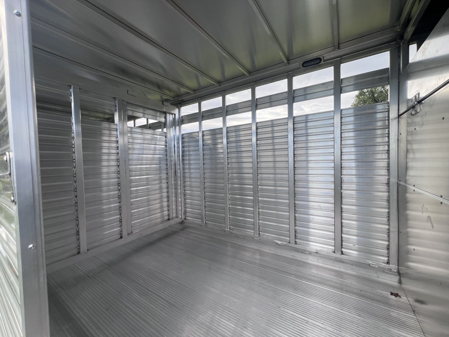 New 2026 Frontier Trailers 7x24 14K Gooseneck Stock / Stock Combo Trailer