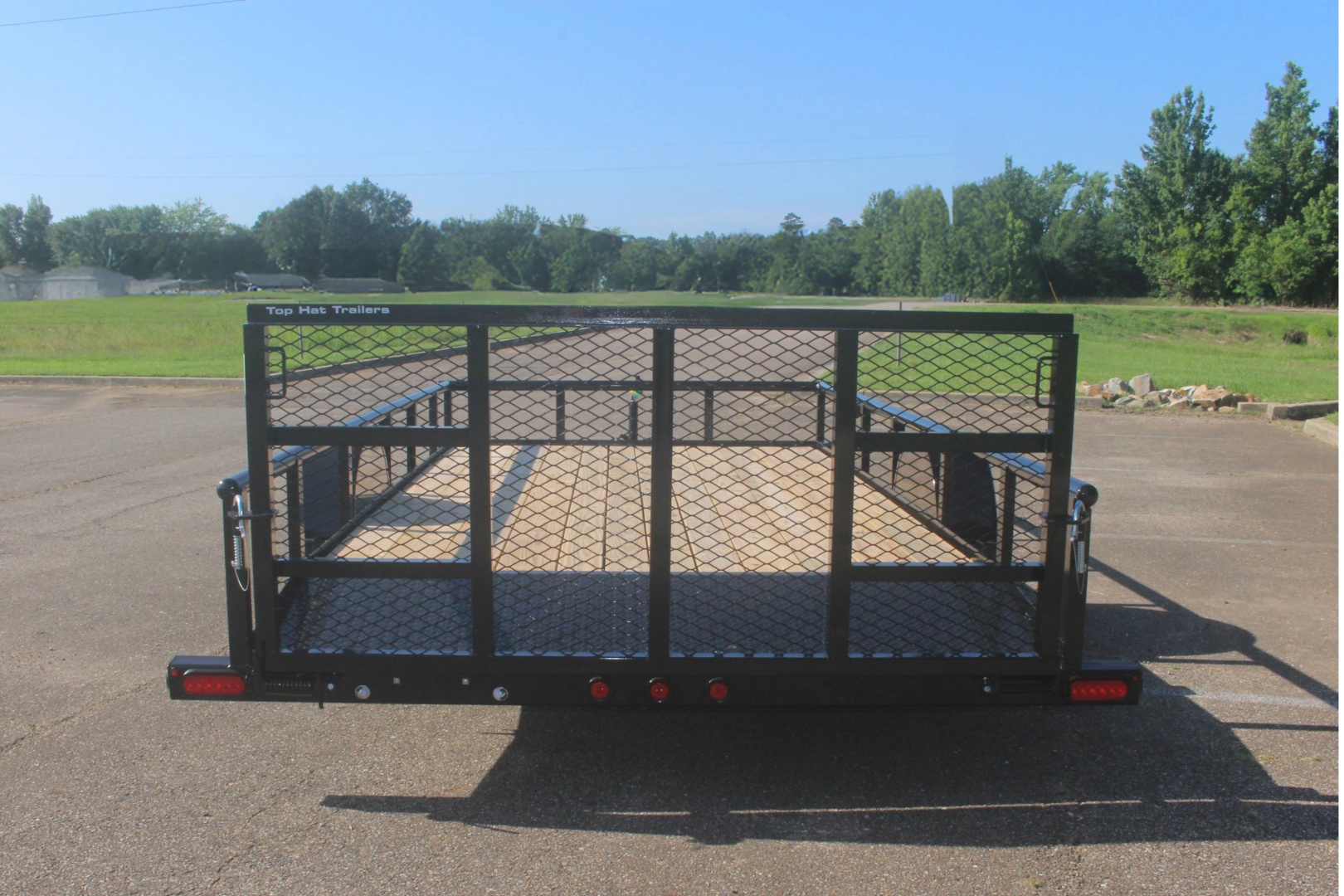 New 2025 Top Hat 14X83 DERBY SR PIPE W/2' DOVE TAIL & 3' TAILGATE Utility Trailer