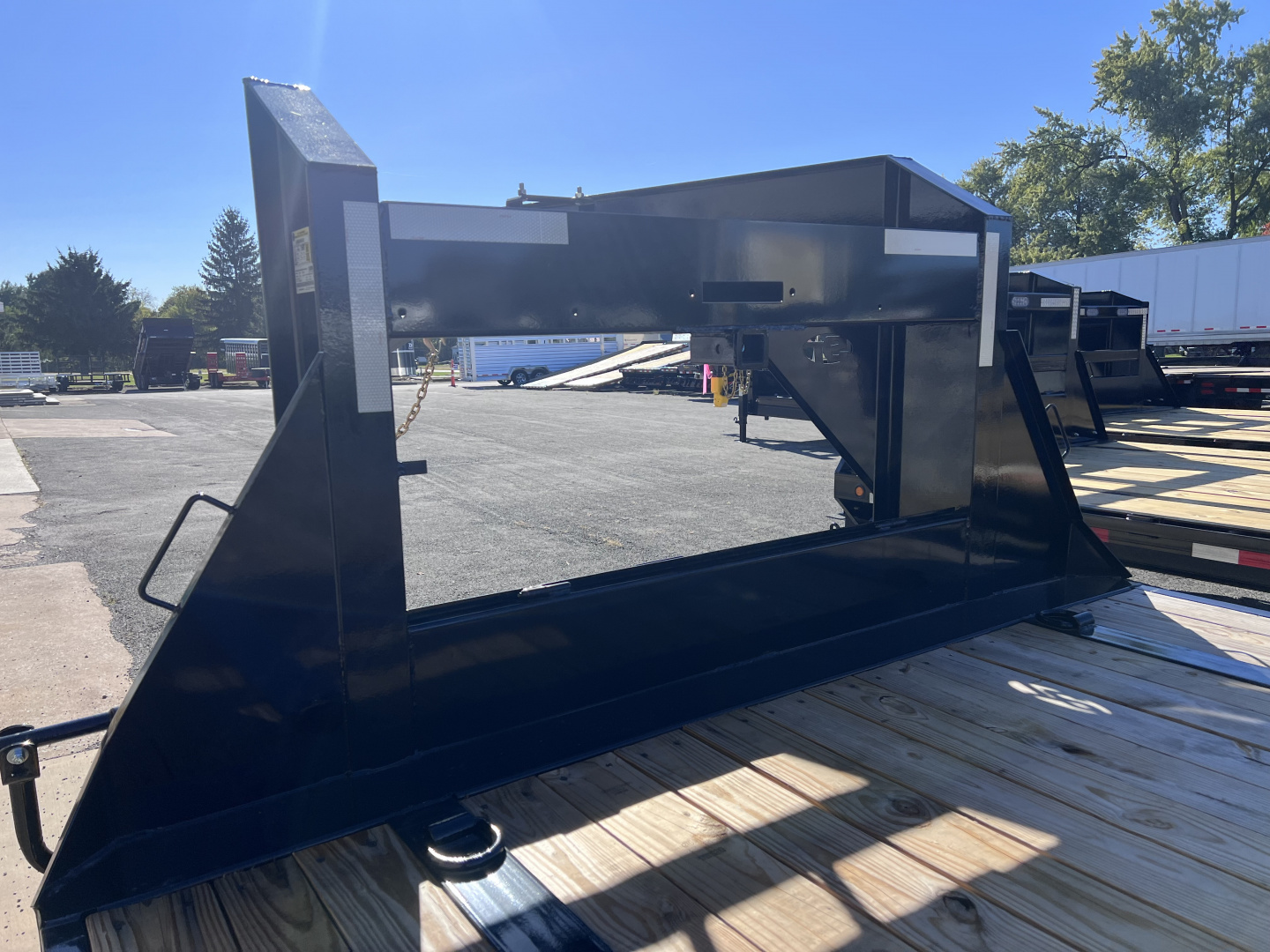 New 2026 Sure-Trac 8.5X30 17.6K GN Deckover Trailer