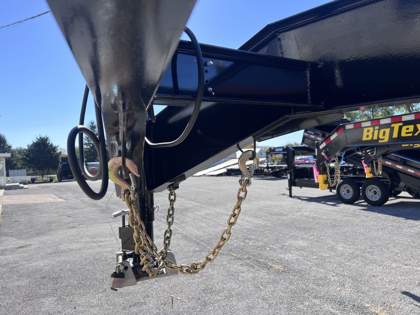 New 2026 Sure-Trac 8.5X30 17.6K GN Deckover Trailer