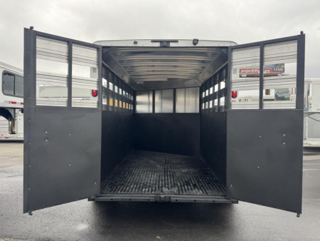 New 2026 Logan Bullseye 3 Horse Stock Combo Trailer