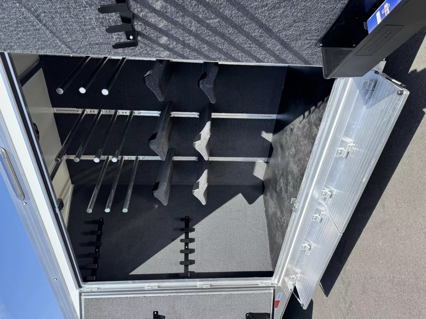 New 2025 Cimarron Norstar 5 Horse Trainer Trailer