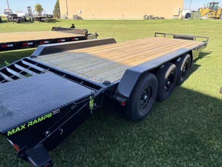 New 2026 Load Trail CH21 83 x 22 (CH8322073) Triple 7K Axles  Equipment Trailer