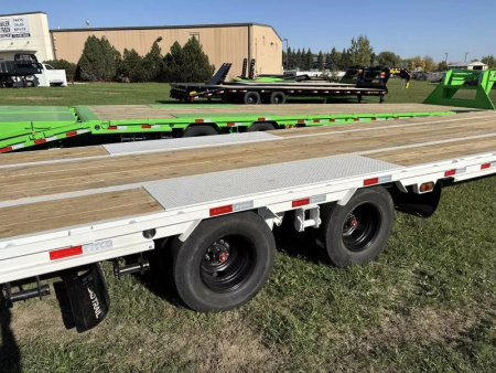 New 2026 Load Trail GP24 102x40 Tandem 12K (GP0240122) Deckover Trailer