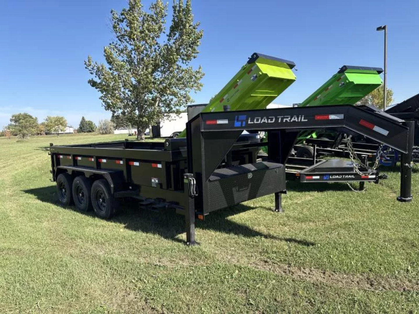 New 2026 Load Trail DG21 83" x 16' Low-Pro Gooseneck Dump (DG8316073)  Dump Trailer